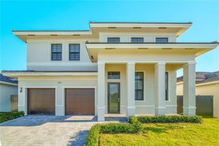 14425 SW 13th Ter, Miami, FL 33184