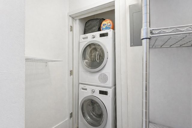 53 Trident Ave 103, Winthrop, MA 02152