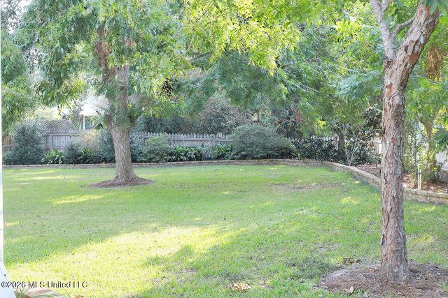 535 E 2nd Street, Pass Christian, MS 39571