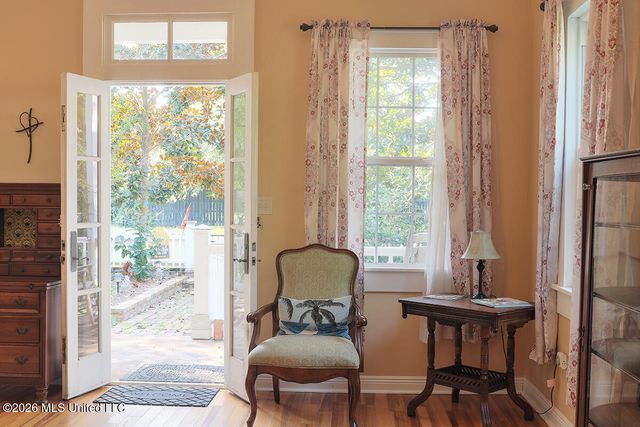 535 E 2nd Street, Pass Christian, MS 39571