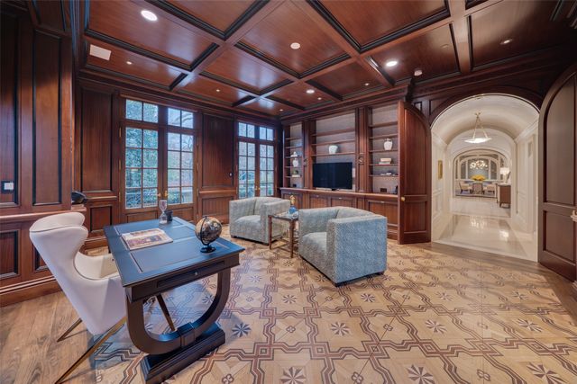 4255 Cochran Chapel Road, Dallas, TX 75209