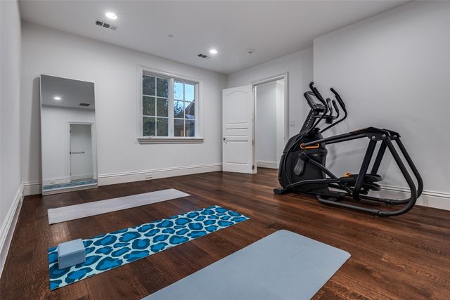 4255 Cochran Chapel Road, Dallas, TX 75209