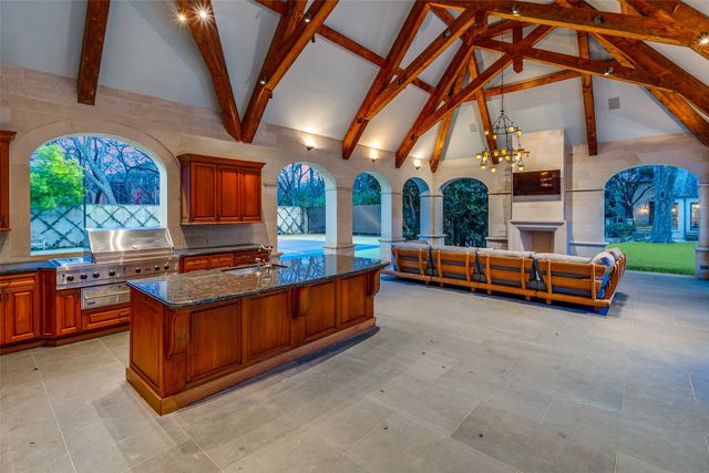 4255 Cochran Chapel Road, Dallas, TX 75209