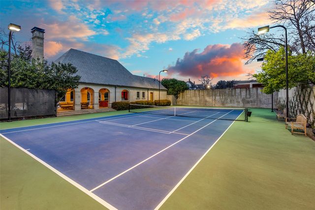 4255 Cochran Chapel Road, Dallas, TX 75209