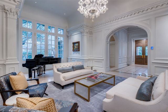 4255 Cochran Chapel Road, Dallas, TX 75209