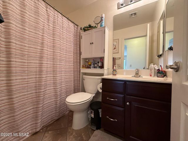 9968 E Country Shadows Drive, Tucson, AZ 85748