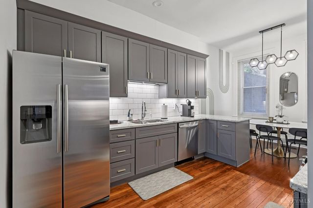 320 Mulberry Street, Cincinnati, OH 45202