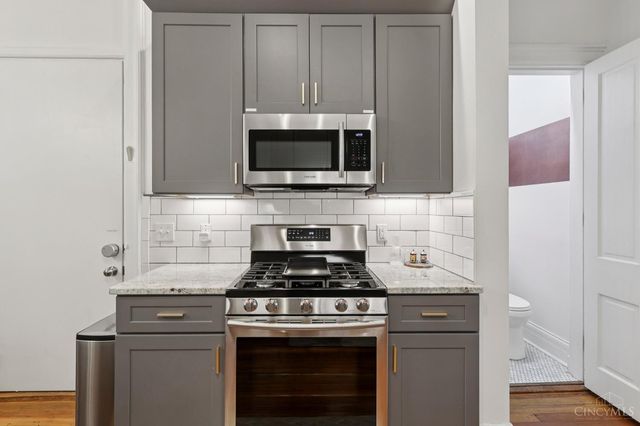 320 Mulberry Street, Cincinnati, OH 45202