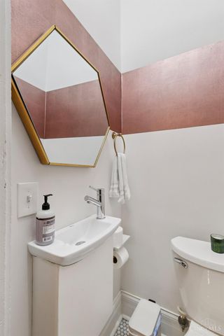 320 Mulberry Street, Cincinnati, OH 45202