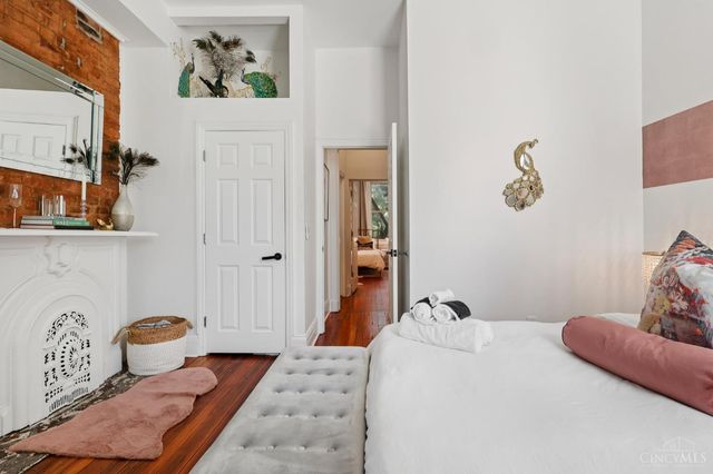 320 Mulberry Street, Cincinnati, OH 45202