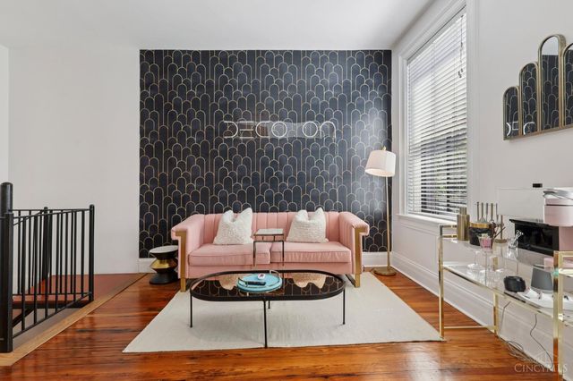 320 Mulberry Street, Cincinnati, OH 45202