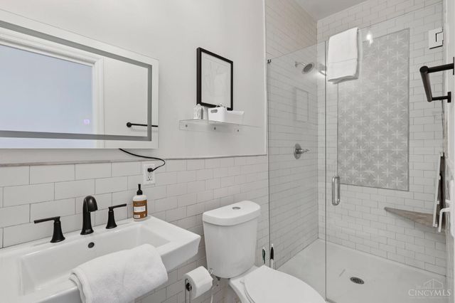 320 Mulberry Street, Cincinnati, OH 45202