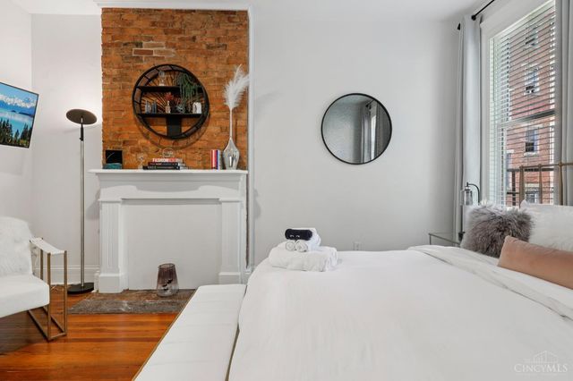 320 Mulberry Street, Cincinnati, OH 45202