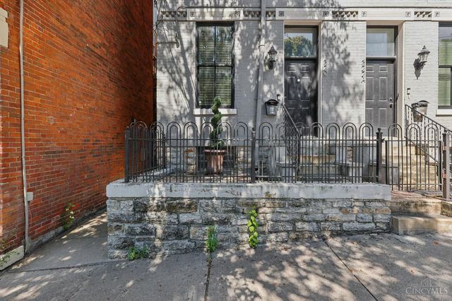 320 Mulberry Street, Cincinnati, OH 45202