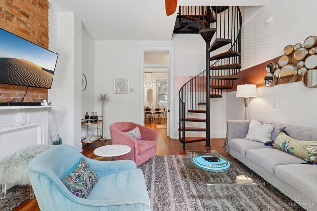 320 Mulberry Street, Cincinnati, OH 45202