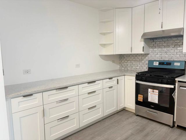 535 S Cleveland Avenue S 305, Arlington Heights, IL 60005