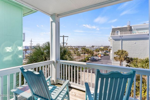 308 Carolina Beach Avenue S Unit 1, Carolina Beach, NC 28428