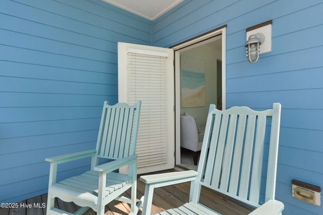 308 Carolina Beach Avenue S Unit 1, Carolina Beach, NC 28428