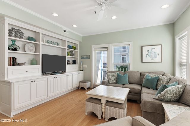308 Carolina Beach Avenue S Unit 1, Carolina Beach, NC 28428