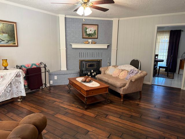 1146 Forsythe, Carthage, TX 75633