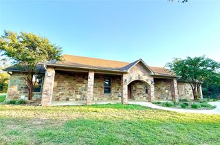 427996 E 1050 Rd Road, Checotah, OK 74426