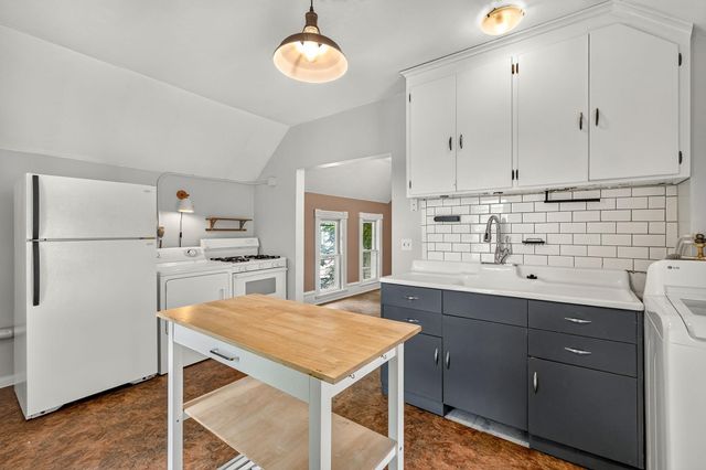 1602 Adams Street NE, Minneapolis, MN 55413