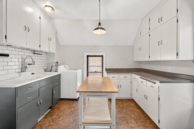 1602 Adams Street NE, Minneapolis, MN 55413