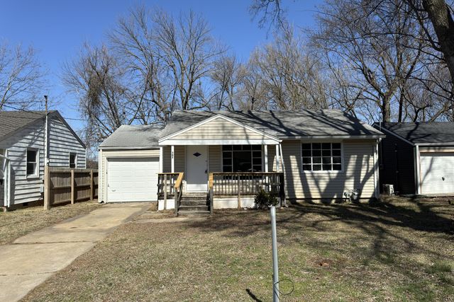 306 W Mcgee Street, Springfield, MO 65807