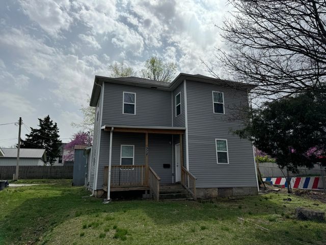 306 W Mcgee Street, Springfield, MO 65807