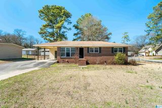 208 10TH STREET SW, Alabaster, AL 35007