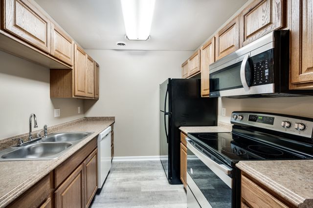 423 Plantation Ct, Nashville, TN 37221