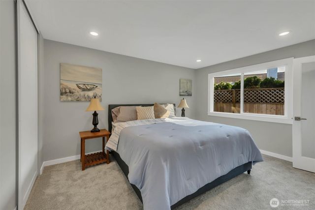 14737 112th Avenue NE, Kirkland, WA 98034