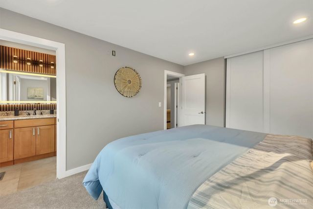 14737 112th Avenue NE, Kirkland, WA 98034