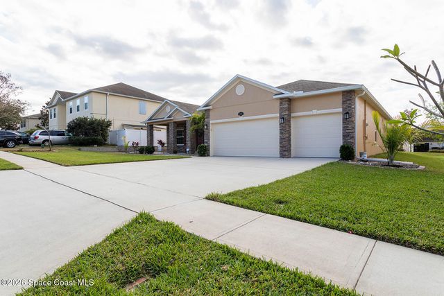 584 L M Davey Lane, Titusville, FL 32780