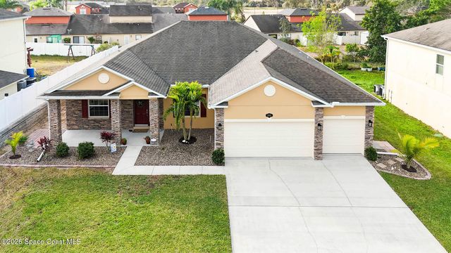 584 L M Davey Lane, Titusville, FL 32780