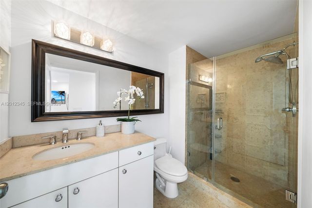 4775 Collins Ave 1504, Miami Beach, FL 33140