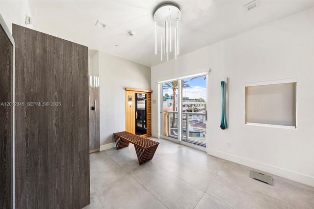 4775 Collins Ave 1504, Miami Beach, FL 33140