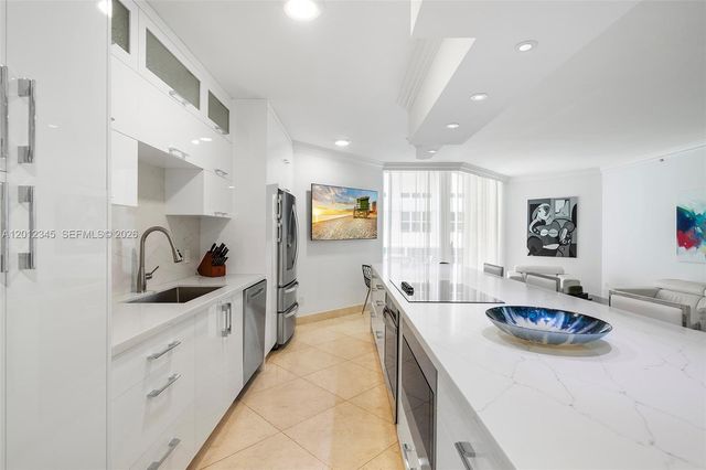 4775 Collins Ave 1504, Miami Beach, FL 33140