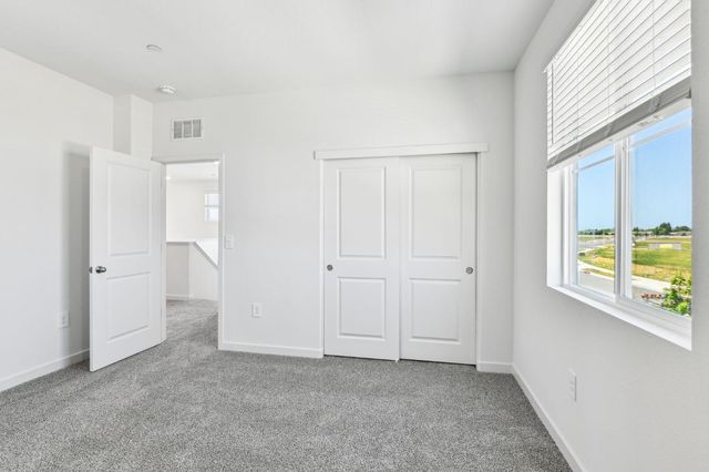 1280 Bastion Ave, Galt, CA 95632