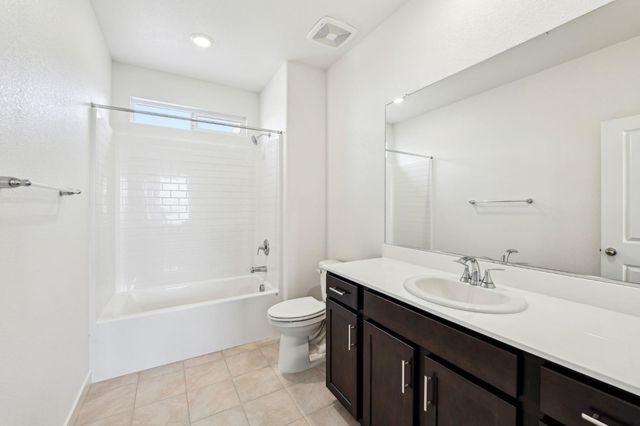 1280 Bastion Ave, Galt, CA 95632