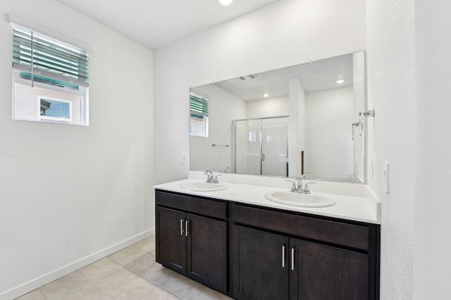 1280 Bastion Ave, Galt, CA 95632