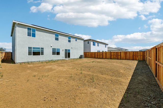 1280 Bastion Ave, Galt, CA 95632