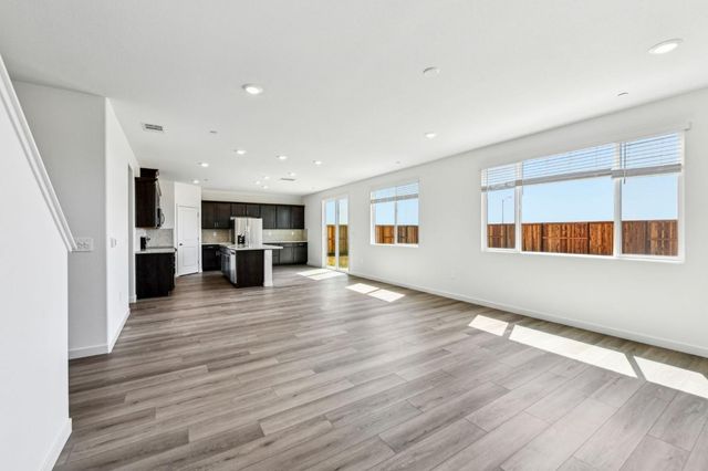 1280 Bastion Ave, Galt, CA 95632