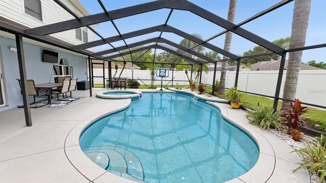913 TURNSTONE LANE, Winter Haven, FL 33880