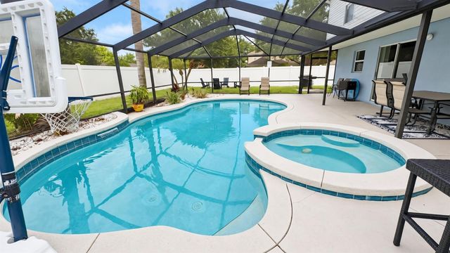 913 TURNSTONE LANE, Winter Haven, FL 33880