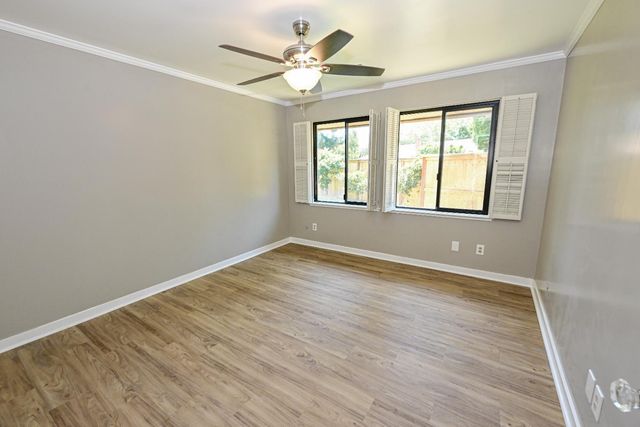 5088 N Forkner Avenue, Fresno, CA 93711