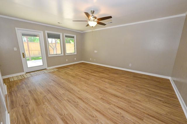 5088 N Forkner Avenue, Fresno, CA 93711