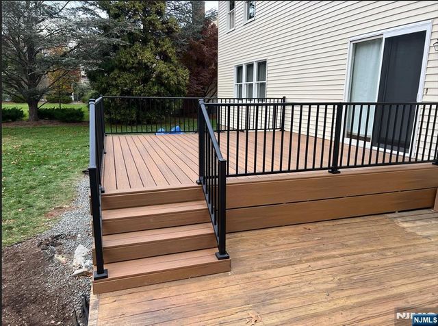 6 Meester Street, Mahwah, NJ 07430