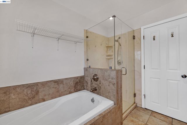 17676 Garland Ct, Castro Valley, CA 94546