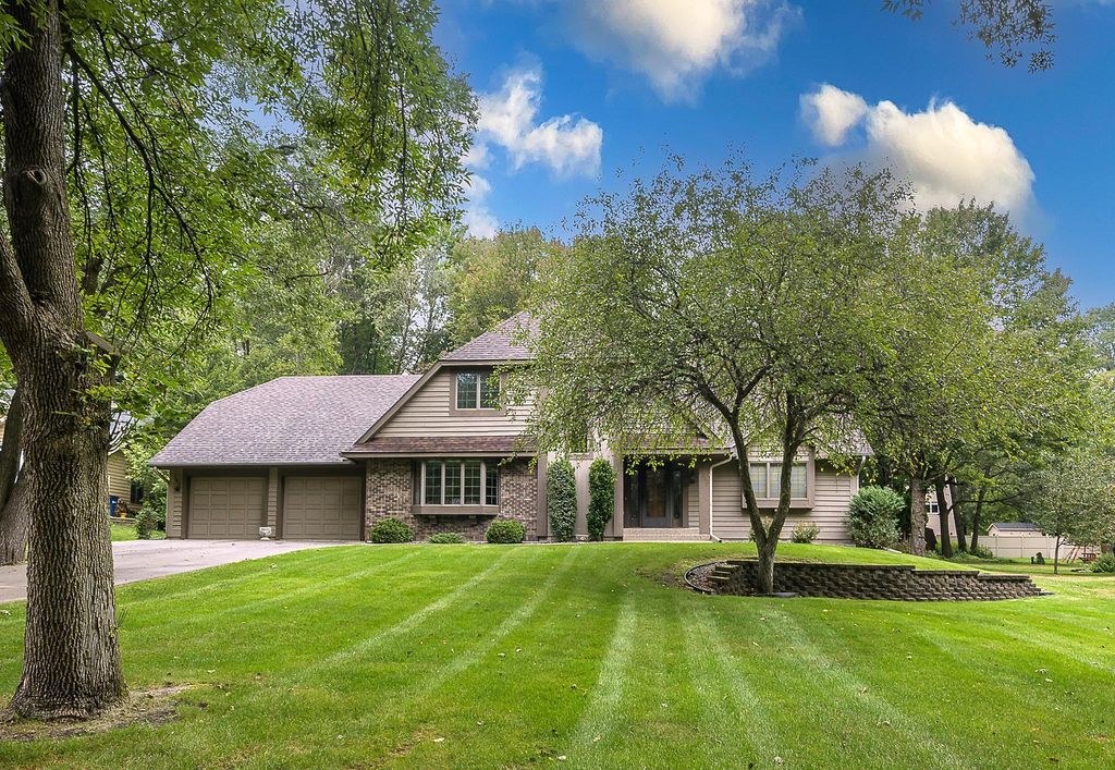 2317 27th Street S, Saint Cloud, MN 56301